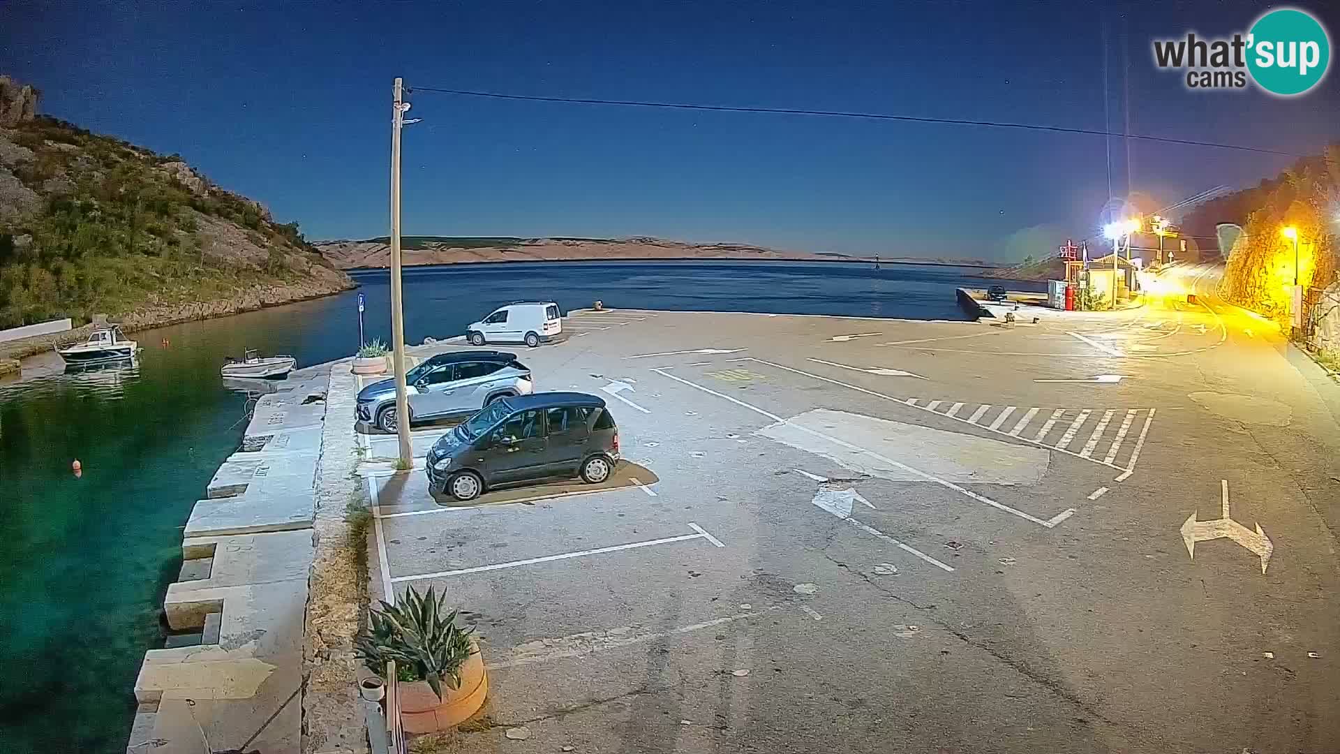 Webcam Prizna ferry port to Pag island