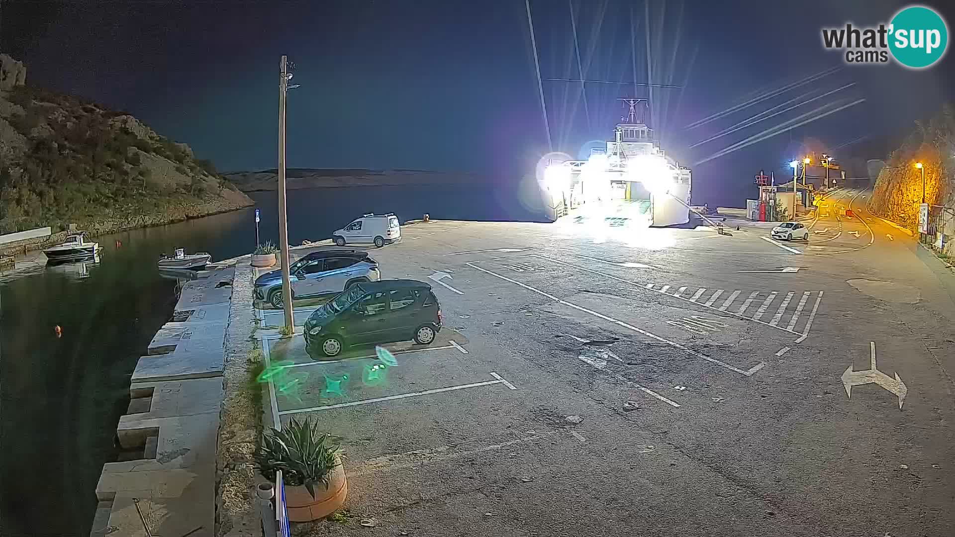 Webcam Prizna ferry port to Pag island