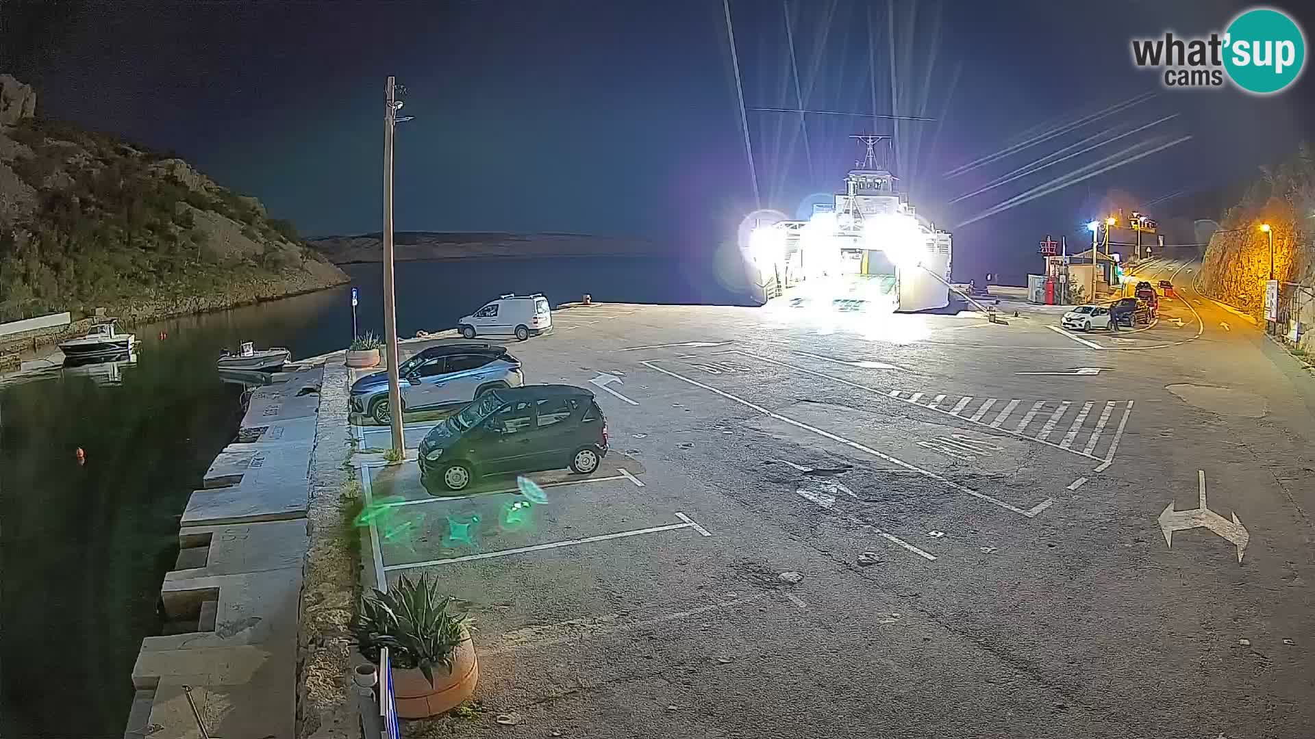 Webcam Prizna ferry port to Pag island