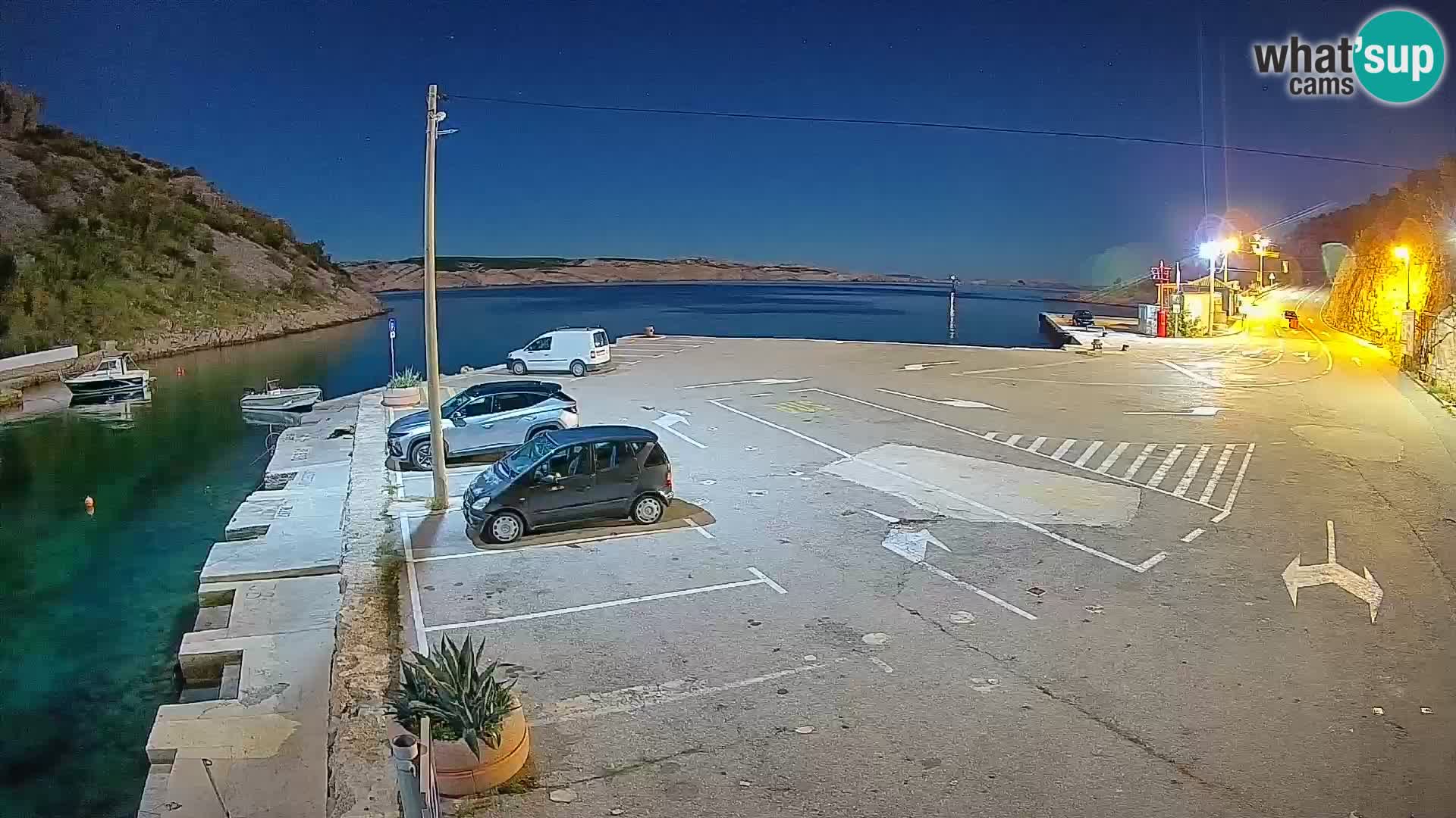Webcam Prizna ferry port to Pag island