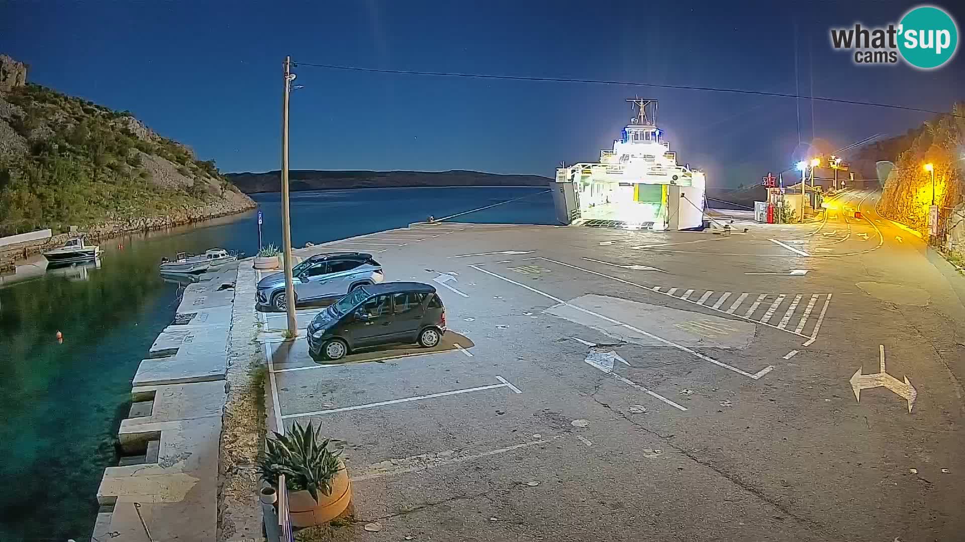 Webcam Prizna ferry port to Pag island