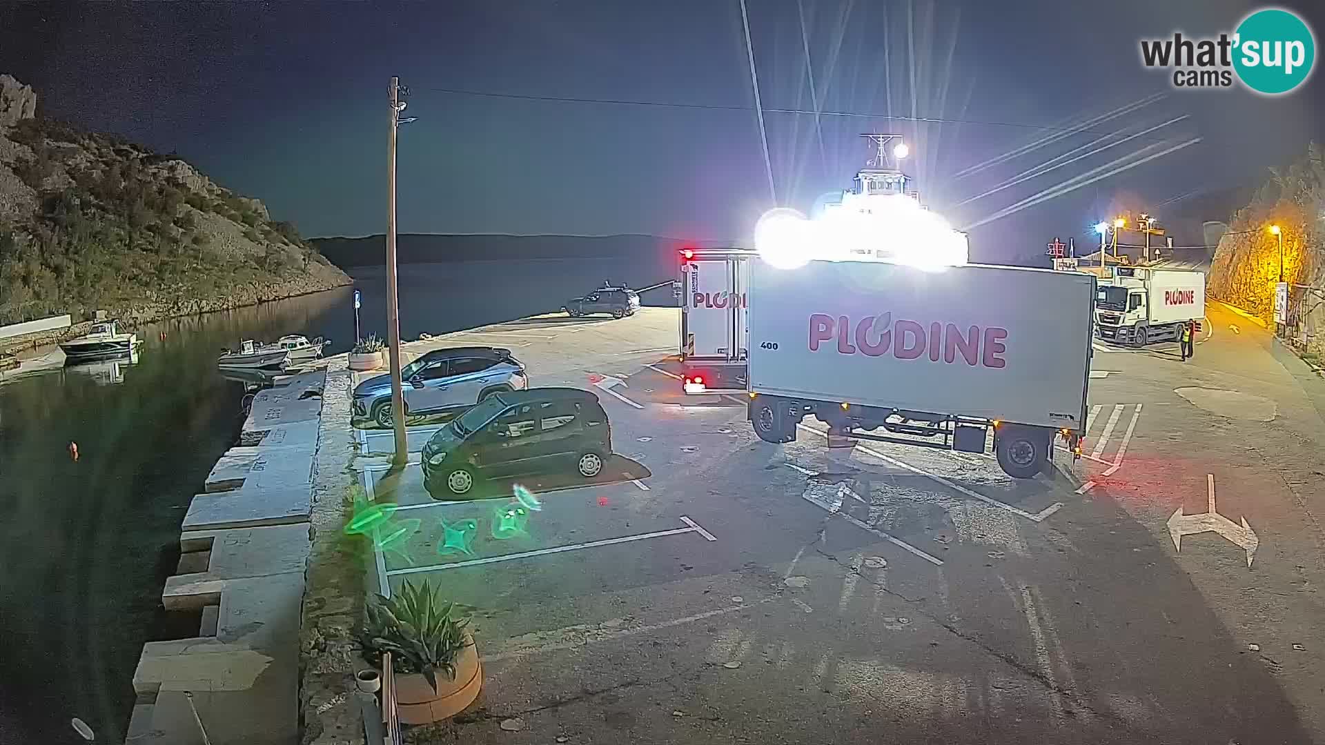 Web kamera trajektna luka Prizna – prema otoku Pag