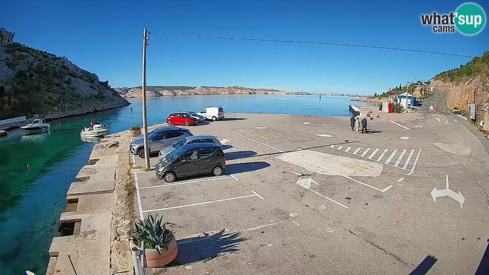 Web kamera trajektna luka Prizna – prema otoku Pag