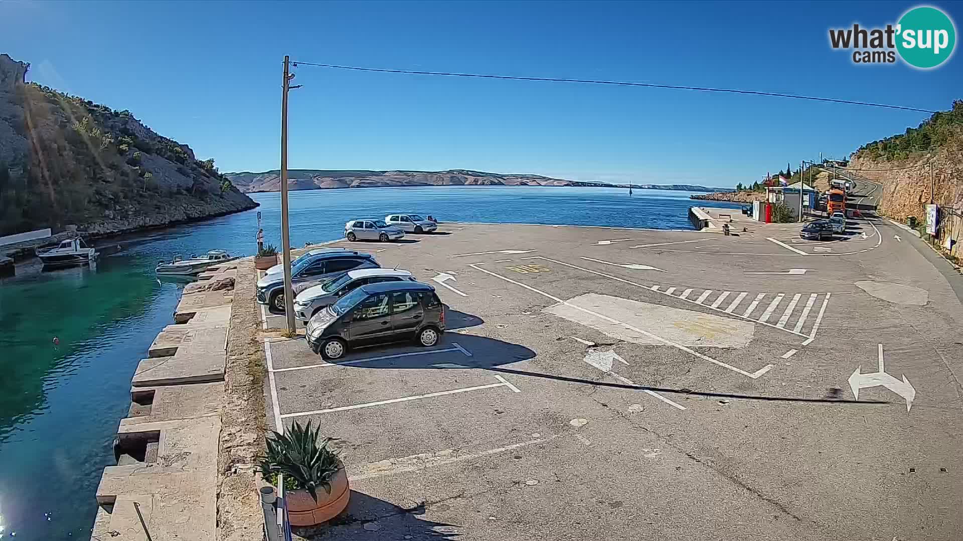 Webcam Prizna ferry port to Pag island