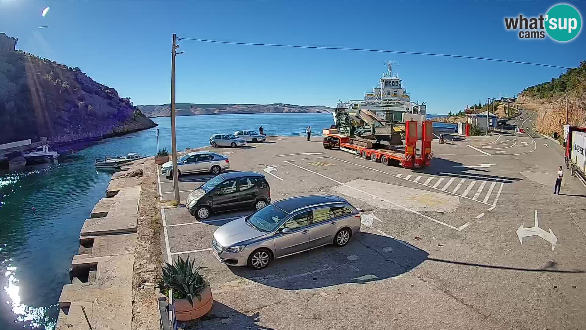 Webcam Prizna ferry port to Pag island