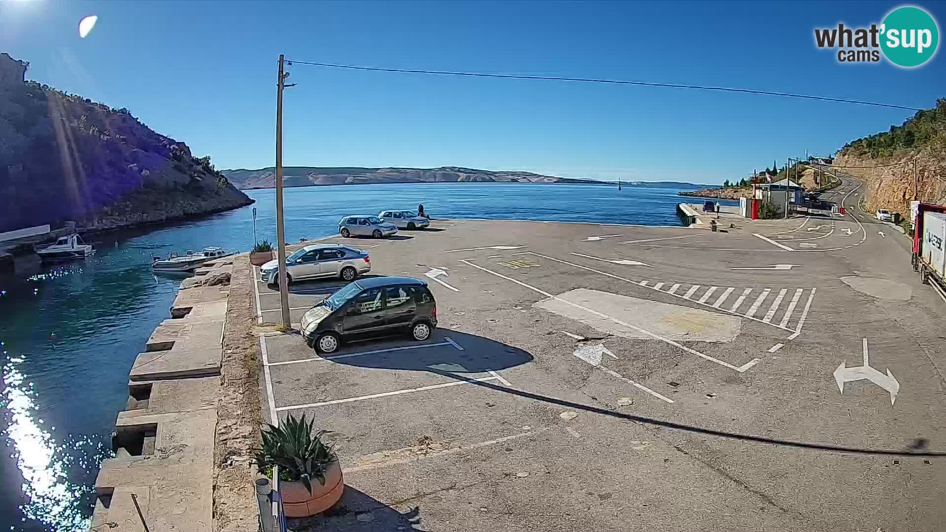 Web kamera trajektna luka Prizna – prema otoku Pag