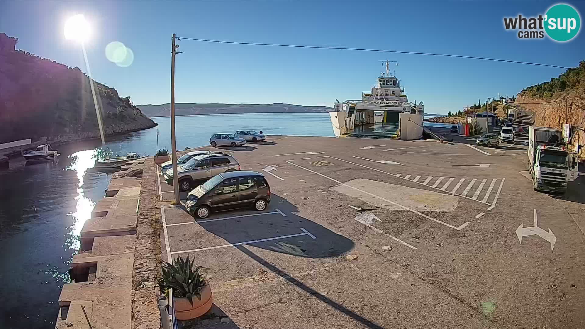 Webcam port de ferry de Prizna – vers l’île de Pag