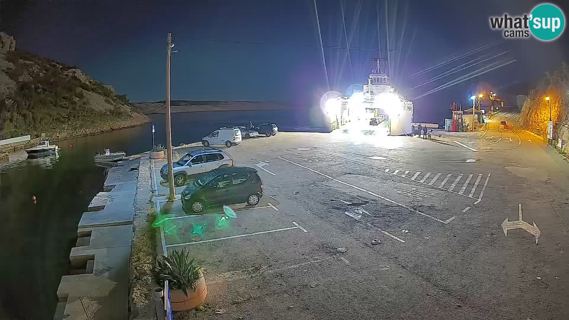 Webcam Prizna ferry port to Pag island