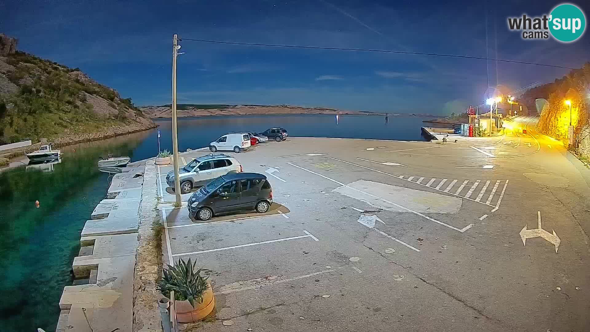 Webcam Prizna ferry port to Pag island