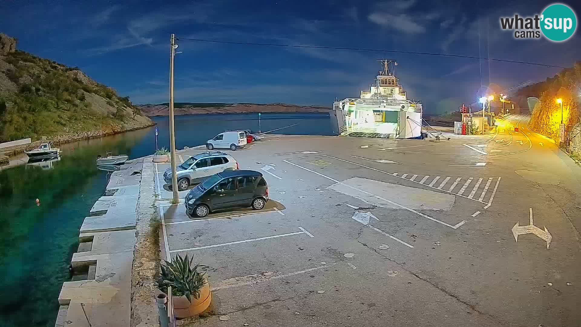 Webcam Prizna ferry port to Pag island