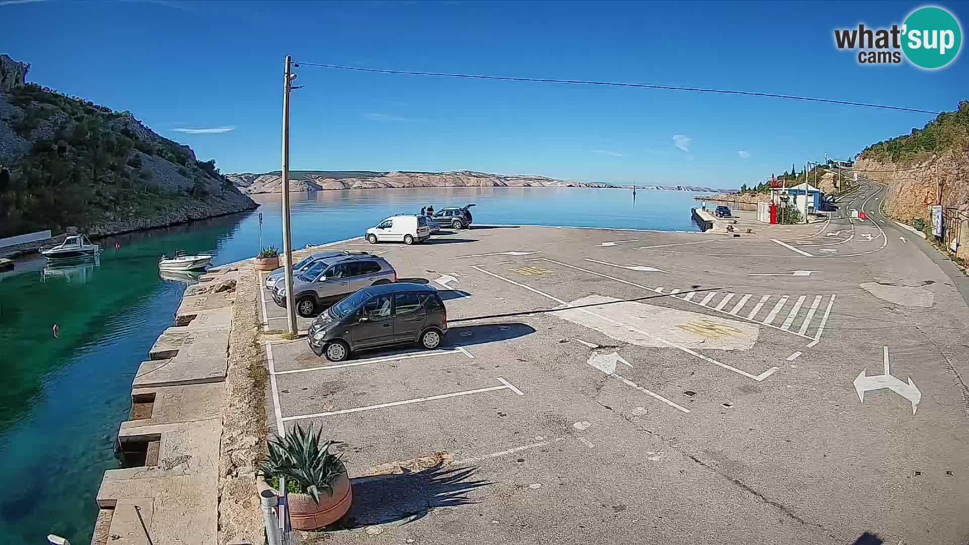 Webcam Prizna ferry port to Pag island
