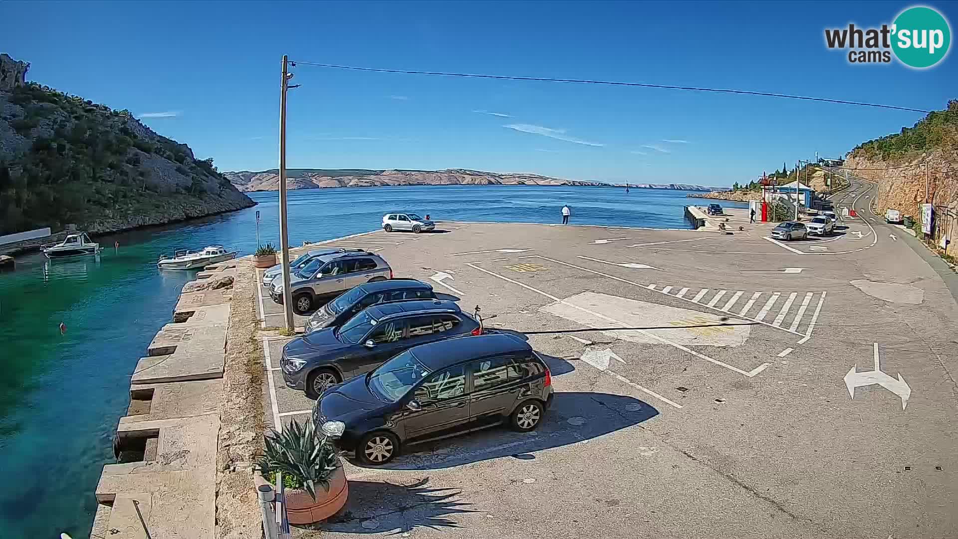 Webcam Prizna ferry port to Pag island