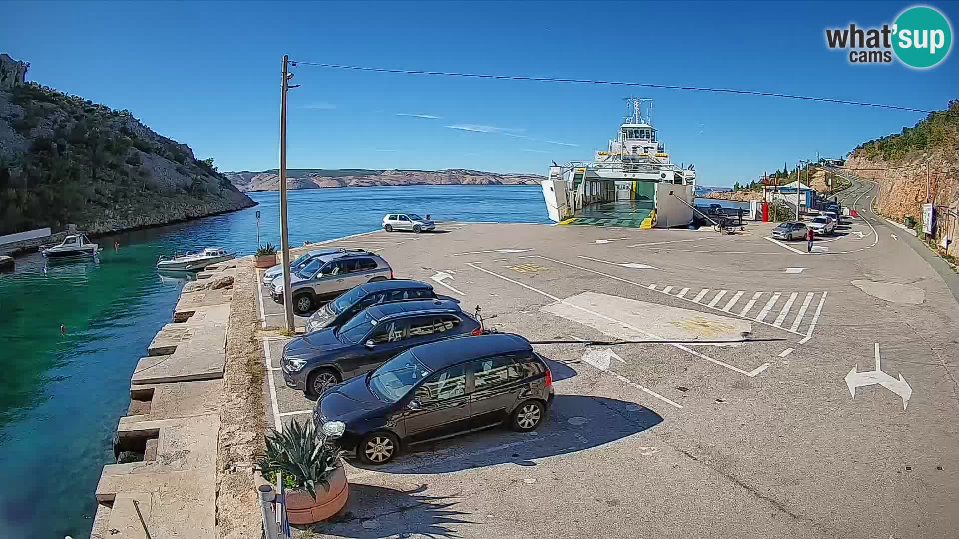 Webcam Prizna ferry port to Pag island