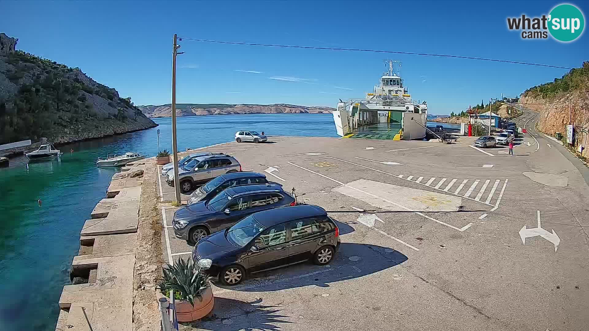 Webcam Prizna ferry port to Pag island