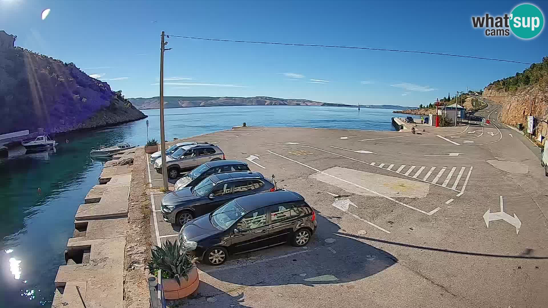 Webcam Prizna ferry port to Pag island
