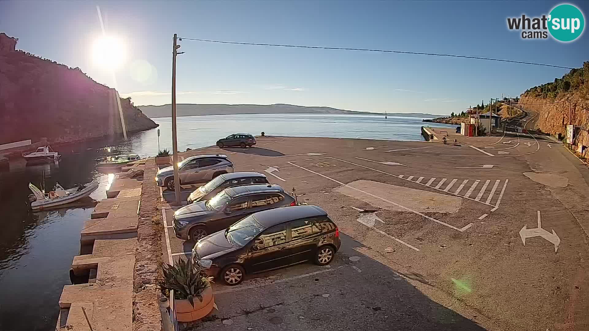 Webcam Prizna ferry port to Pag island