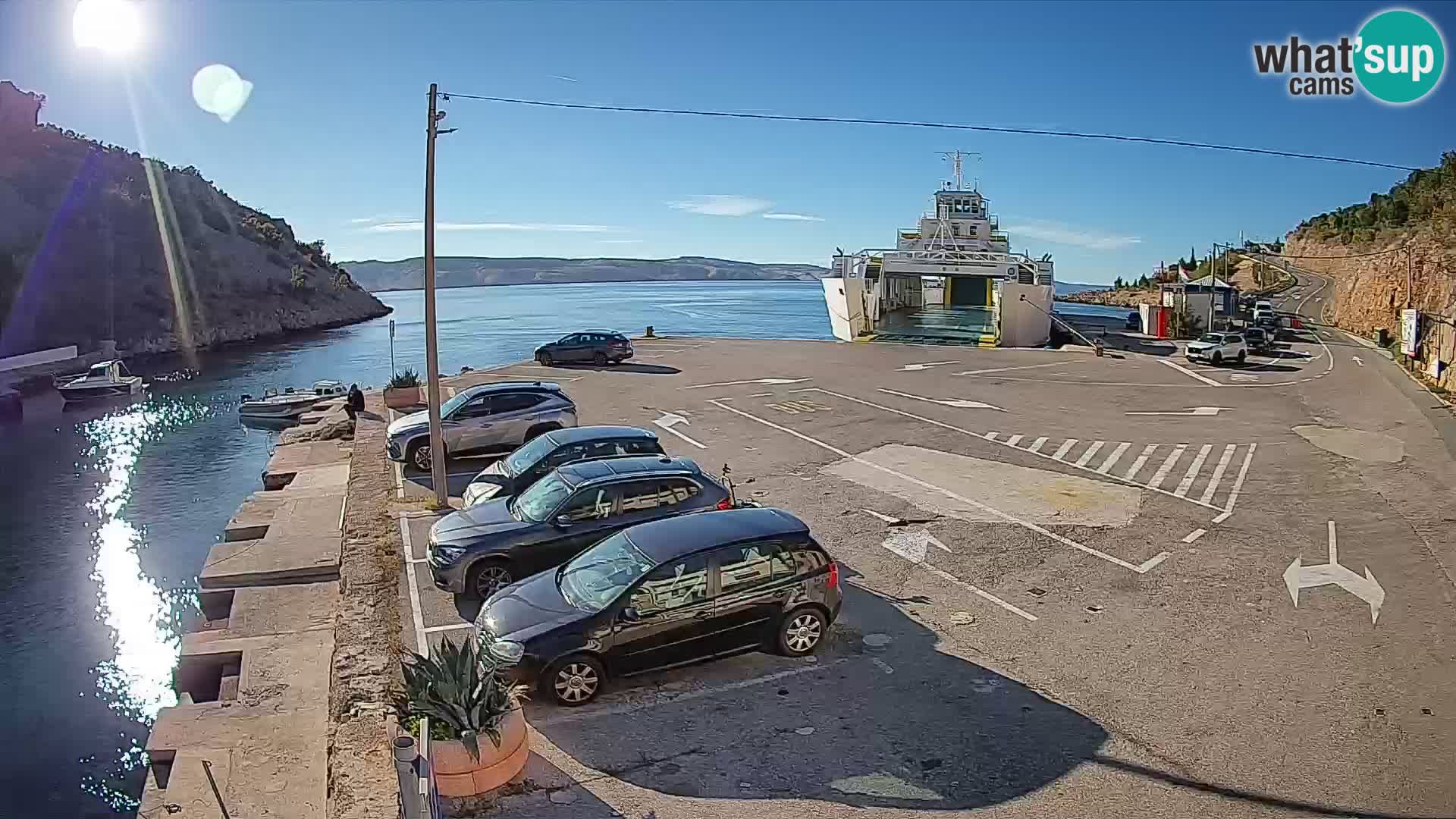 Webcam Prizna ferry port to Pag island