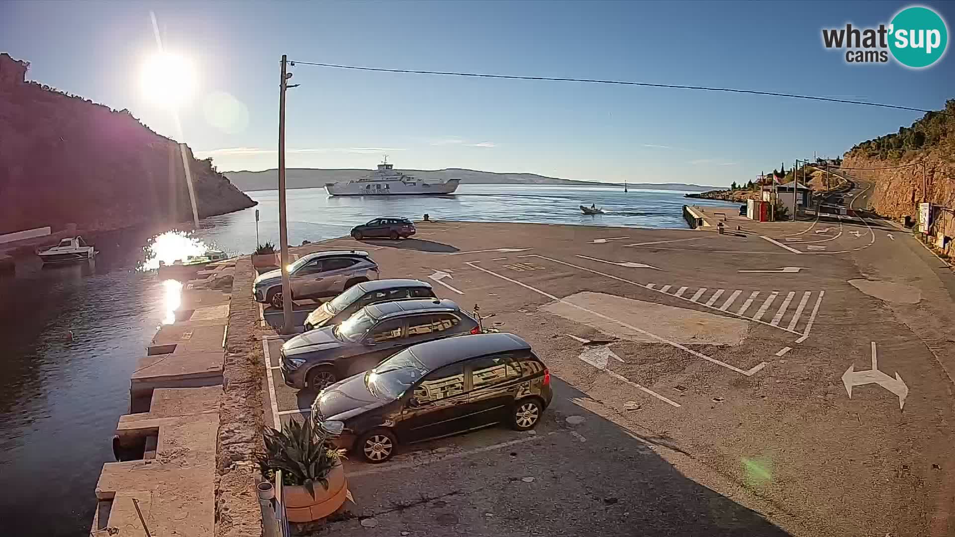 Webcam port de ferry de Prizna – vers l’île de Pag