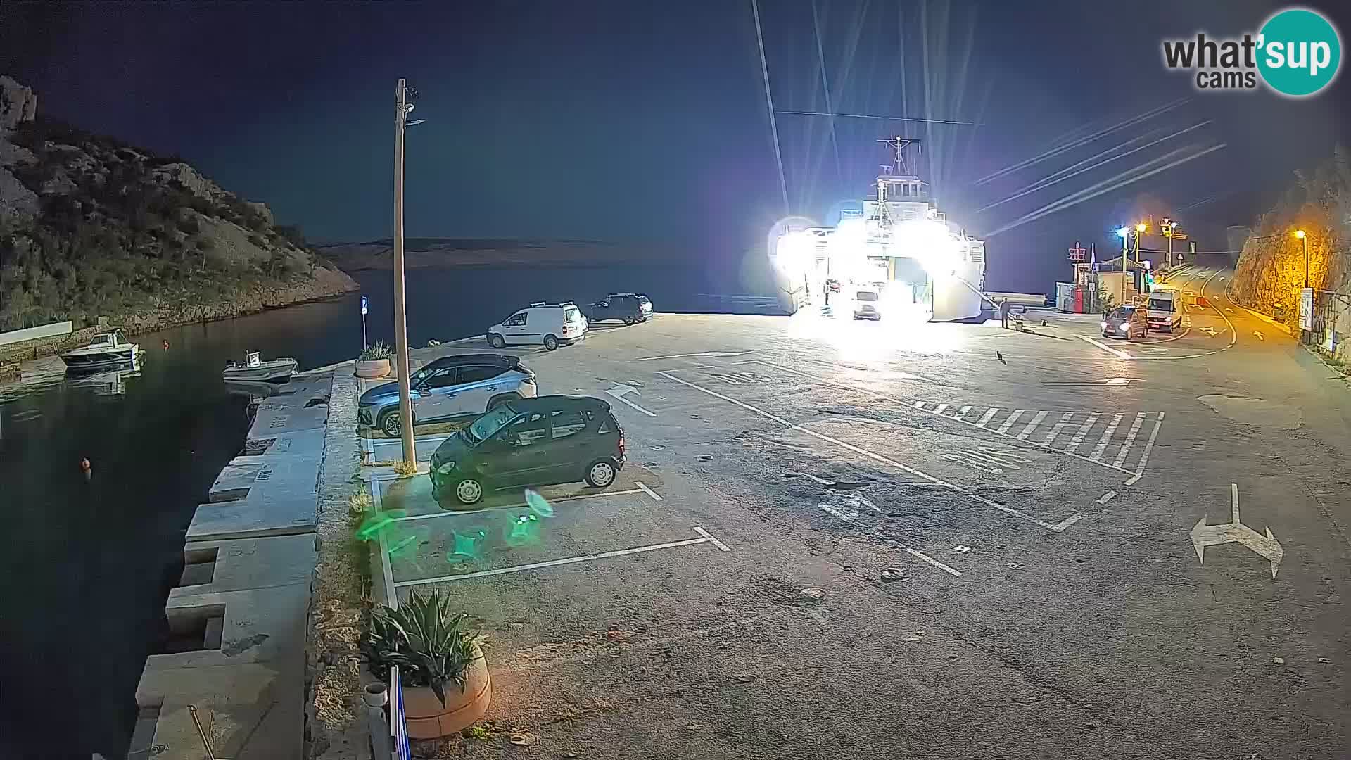 Webcam Prizna ferry port to Pag island