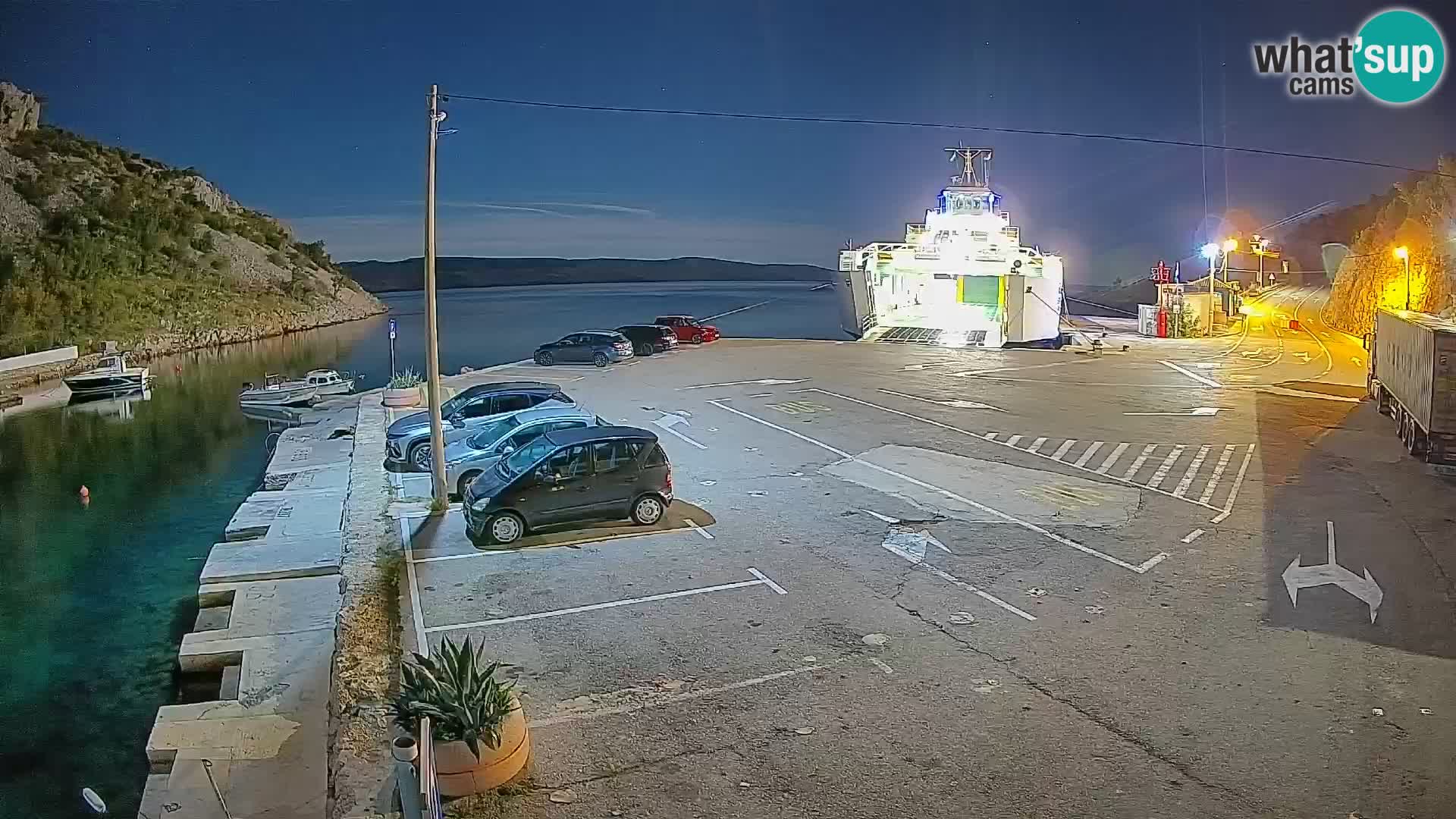 Webcam Prizna ferry port to Pag island