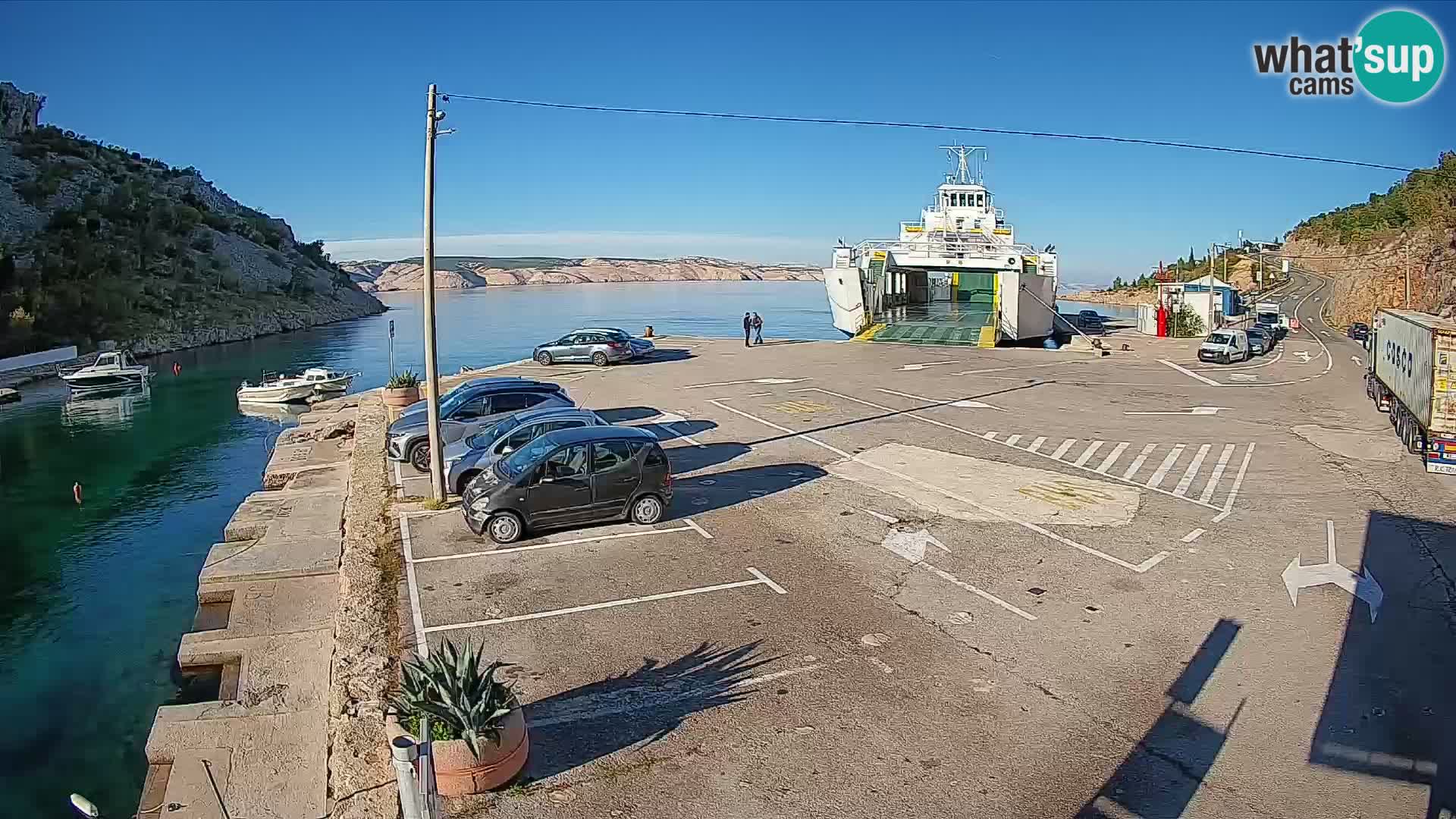 Webcam Prizna ferry port to Pag island