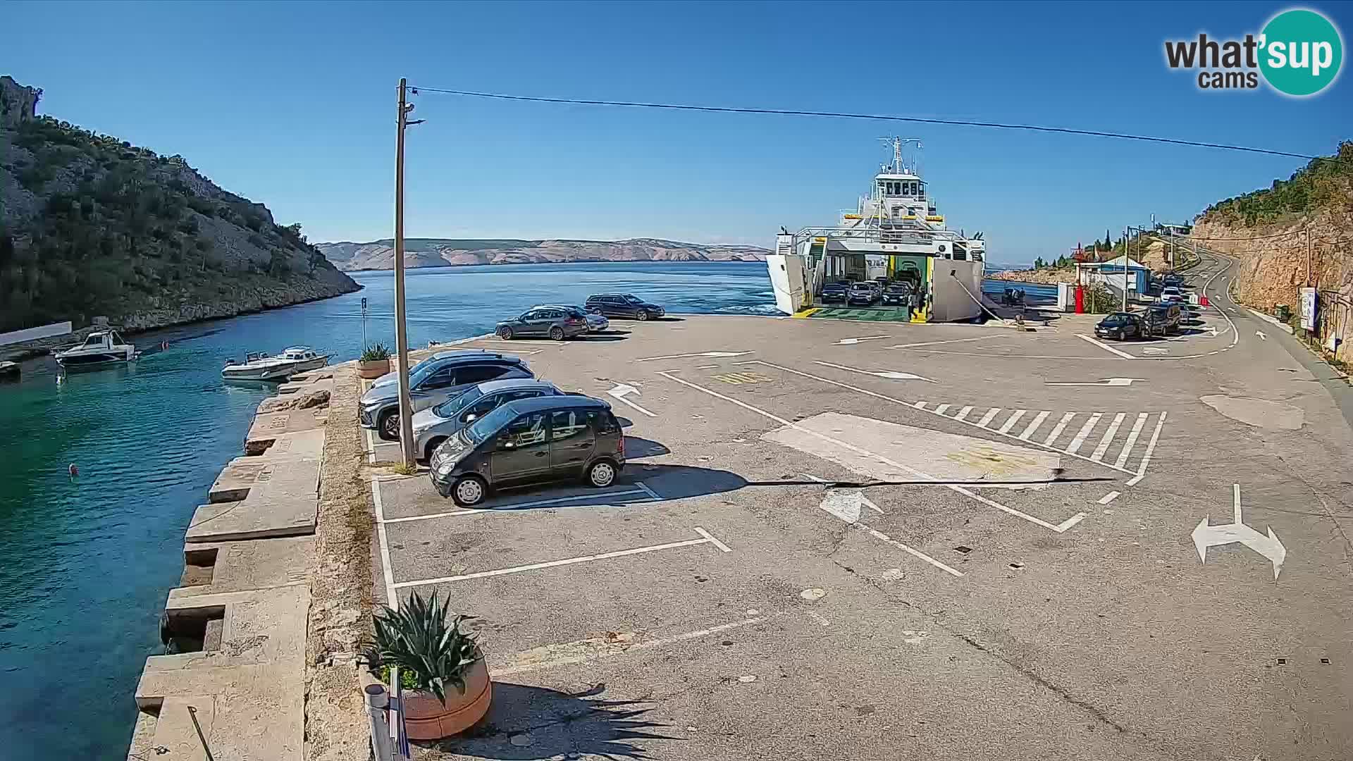 Webcam Prizna ferry port to Pag island