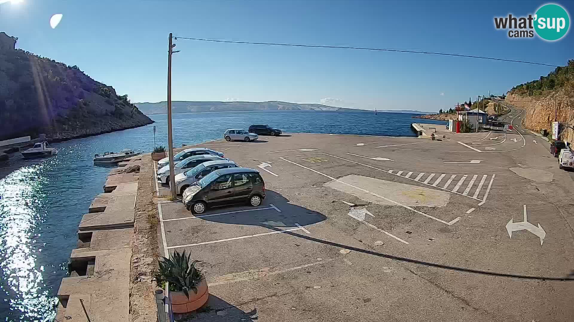 Webcam Prizna ferry port to Pag island