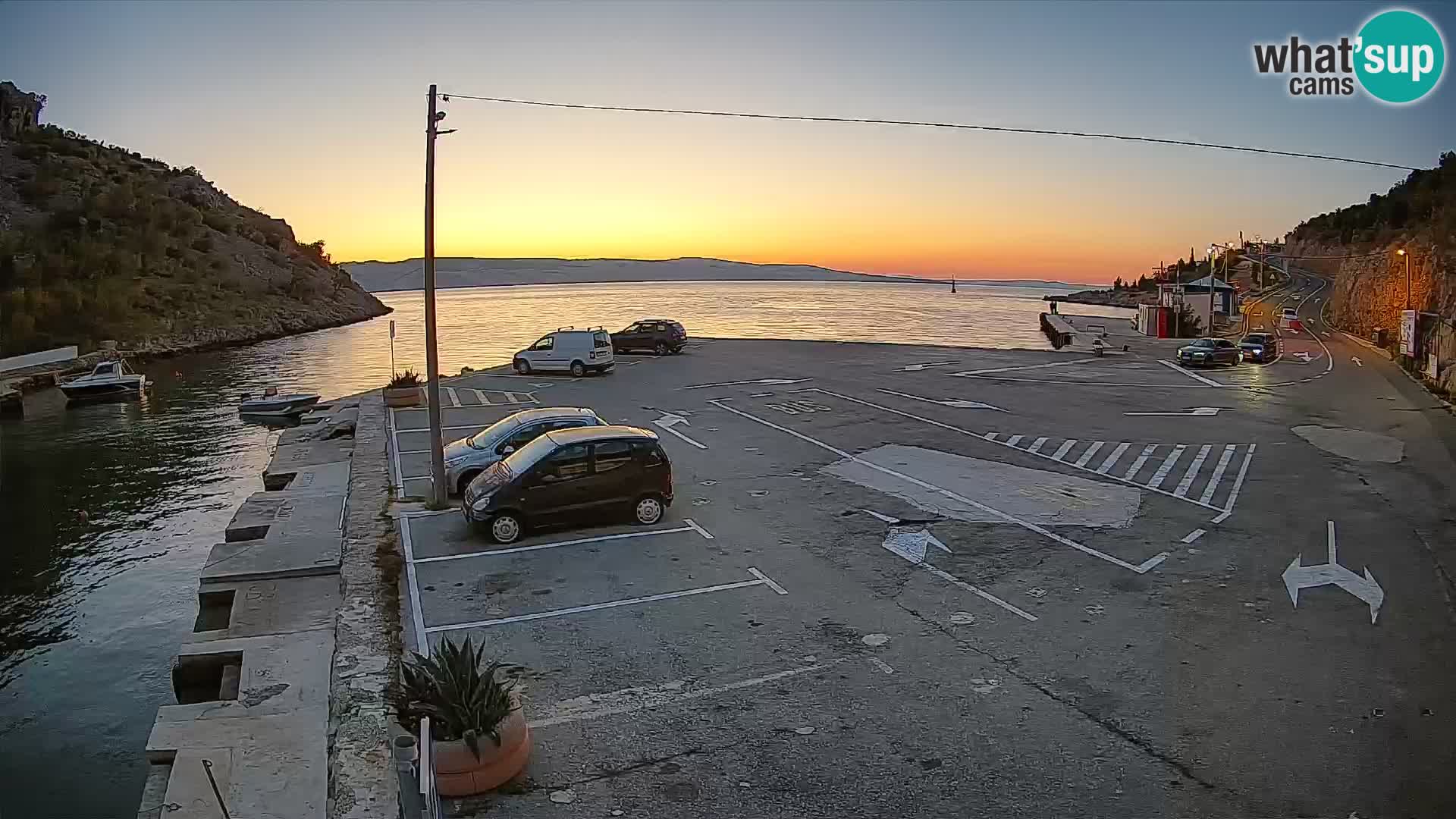 Webcam Prizna ferry port to Pag island