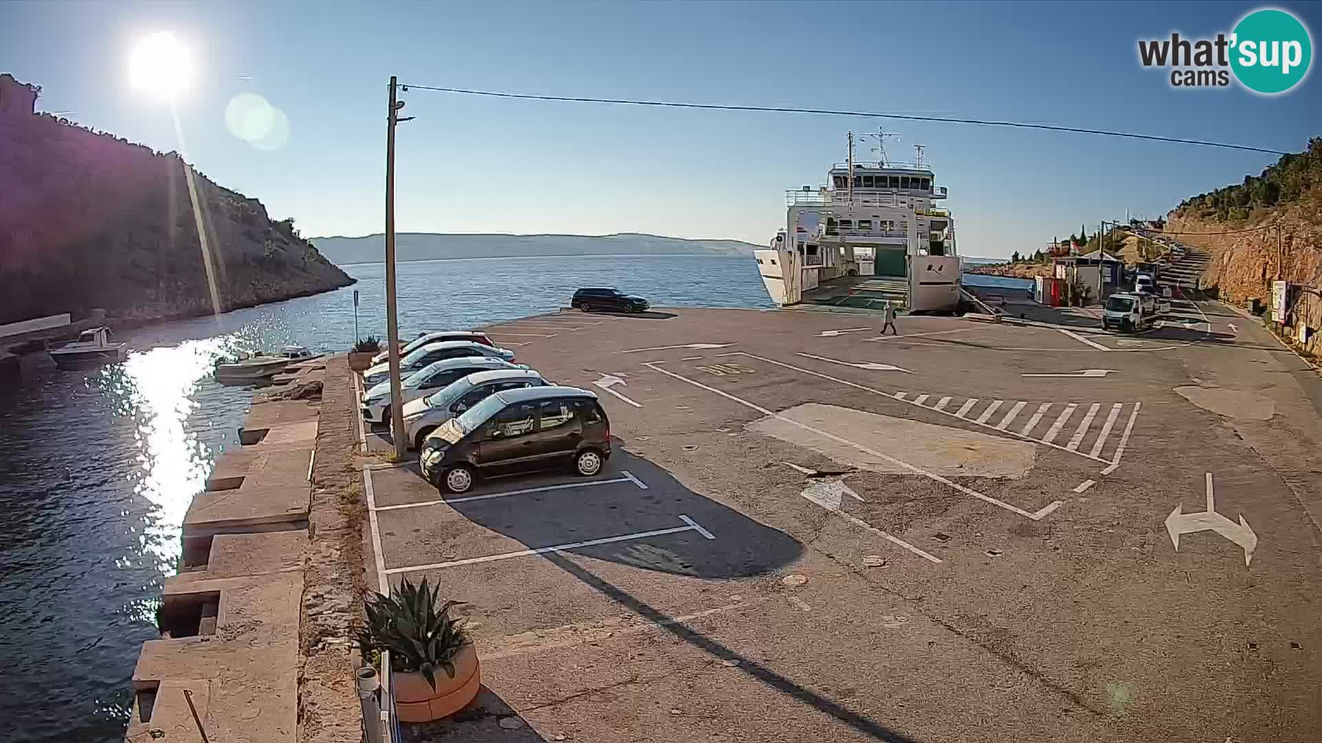Webcam port de ferry de Prizna – vers l’île de Pag