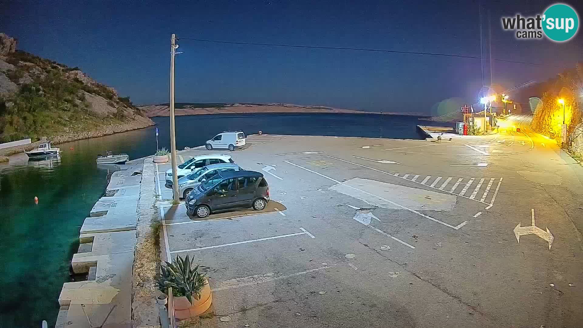Webcam Prizna ferry port to Pag island