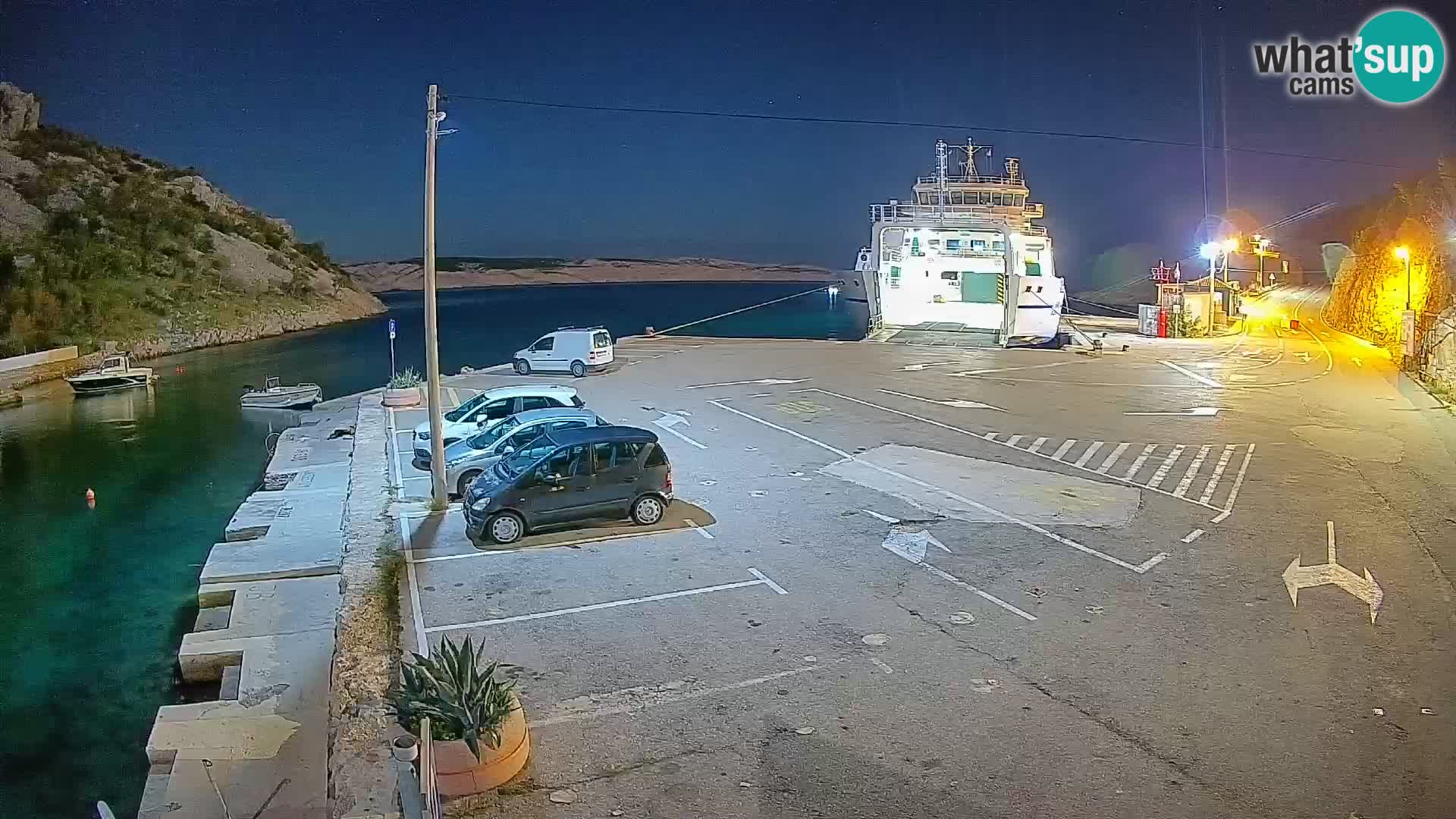 Webcam Prizna ferry port to Pag island