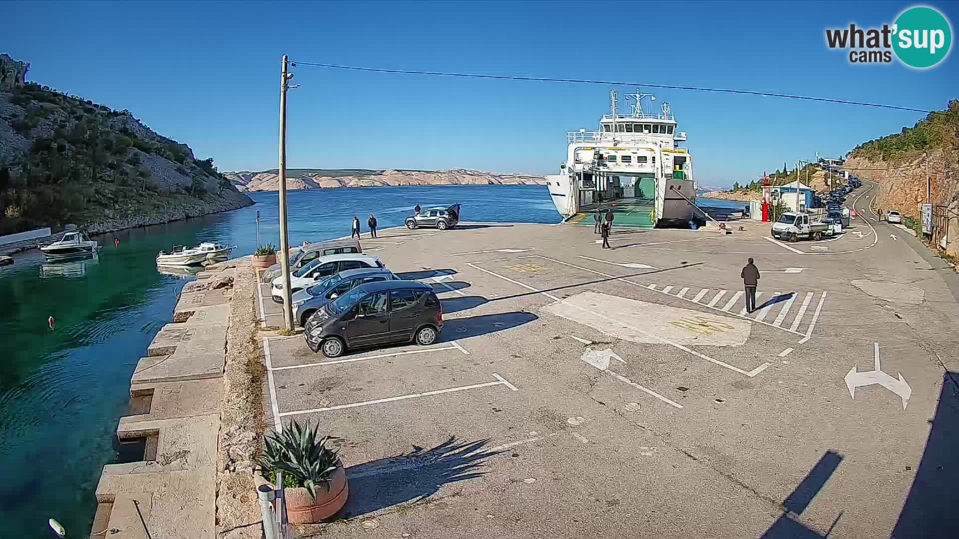 Webcam Prizna ferry port to Pag island