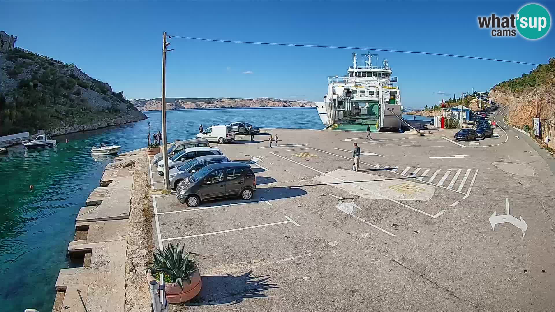 Webcam Prizna ferry port to Pag island