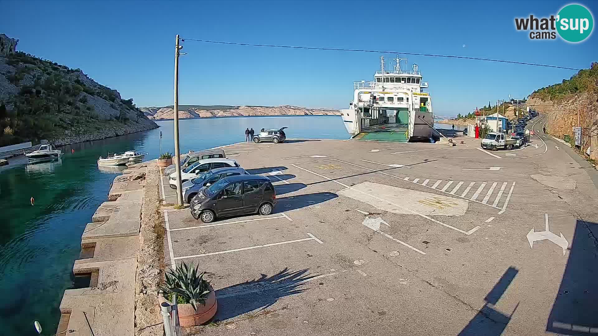 Webcam Prizna ferry port to Pag island