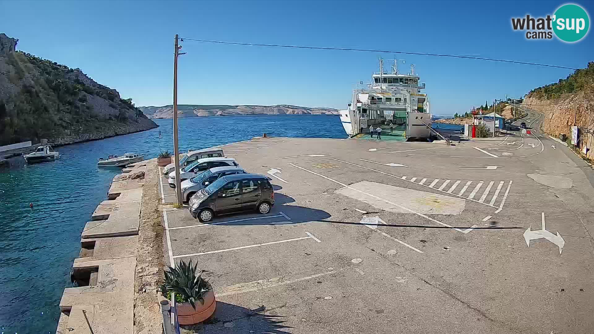 Webcam Prizna ferry port to Pag island