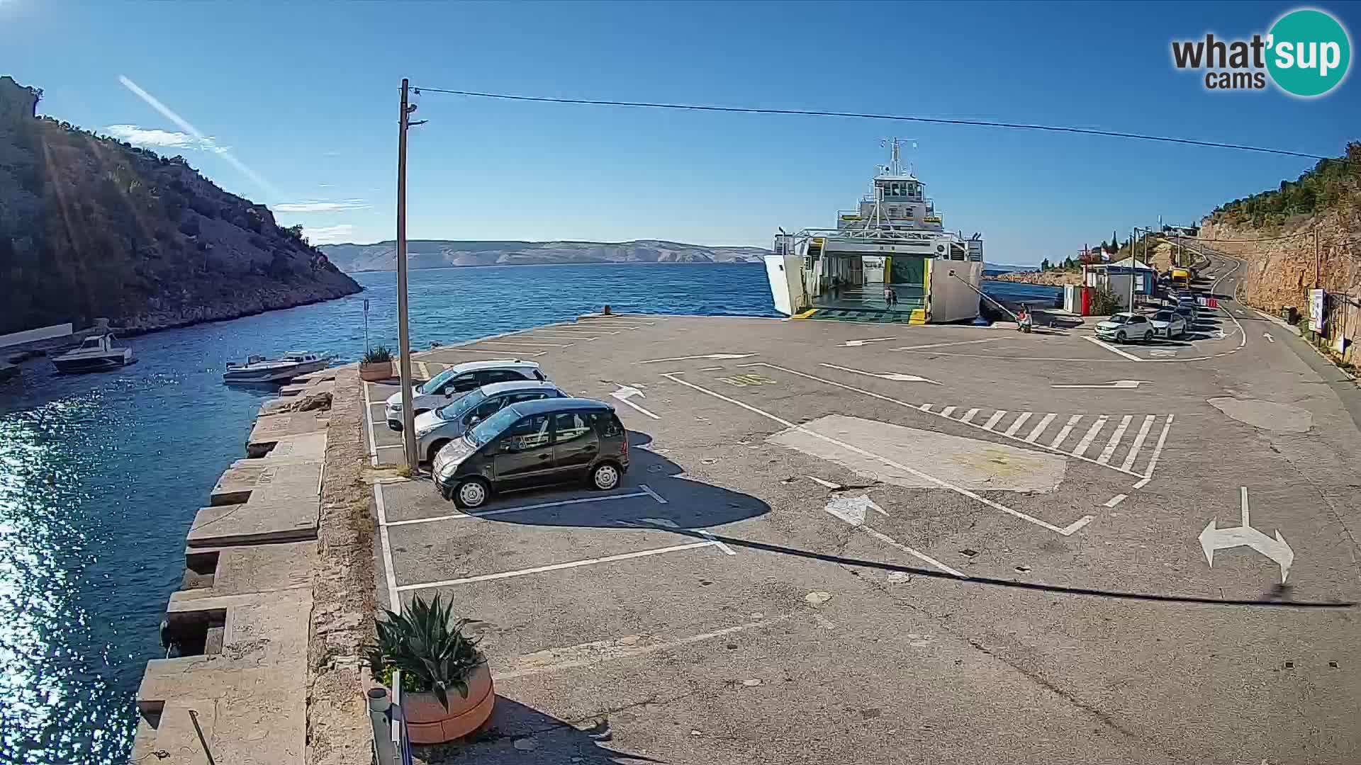 Webcam Prizna ferry port to Pag island
