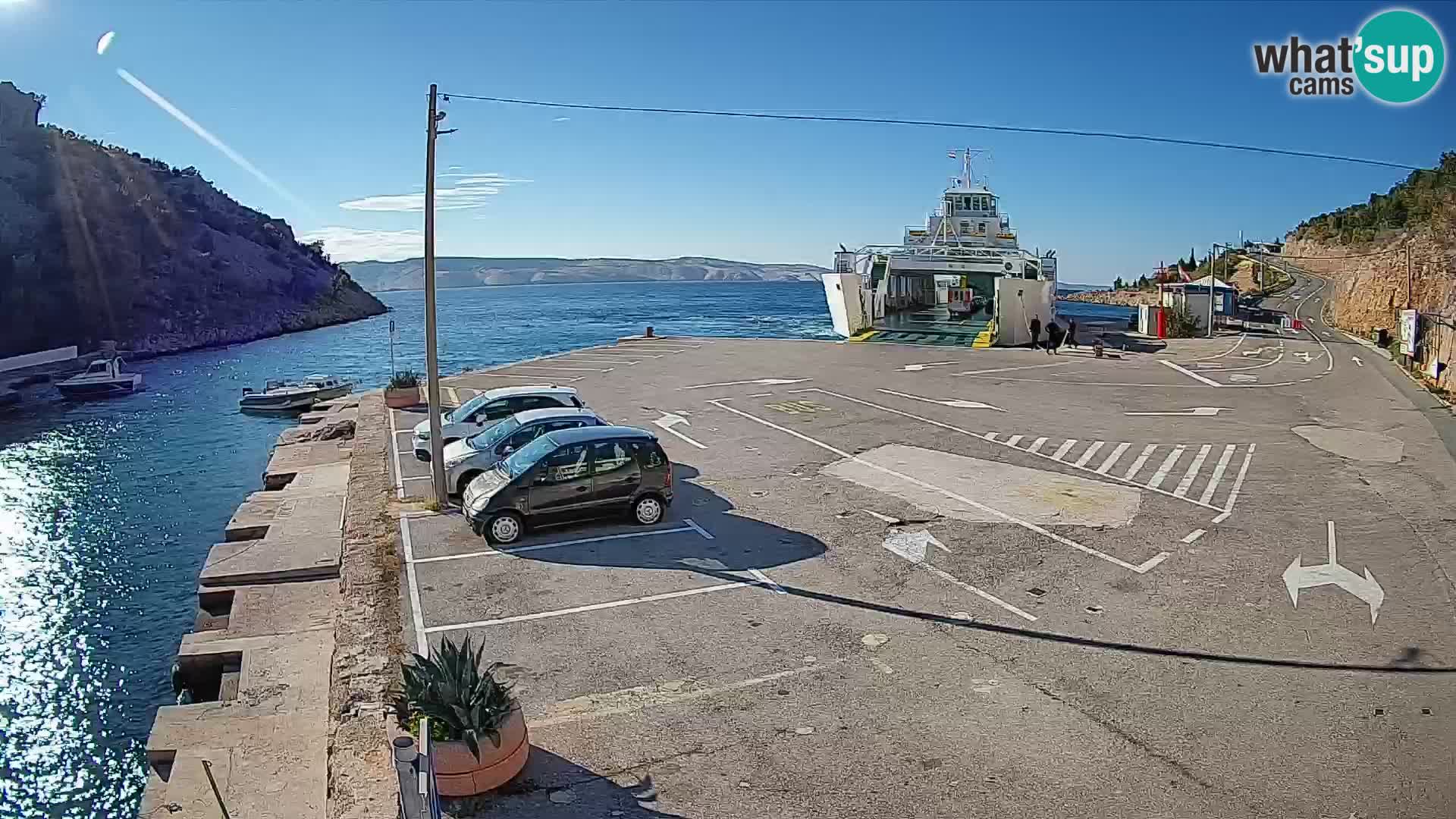 Webcam Prizna ferry port to Pag island