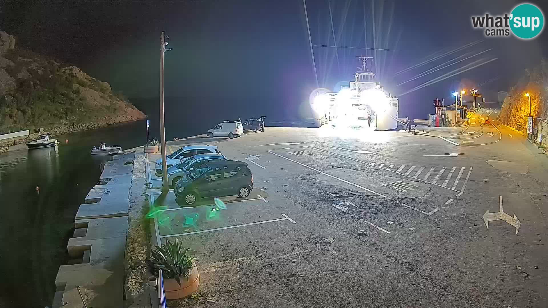 Webcam Prizna ferry port to Pag island