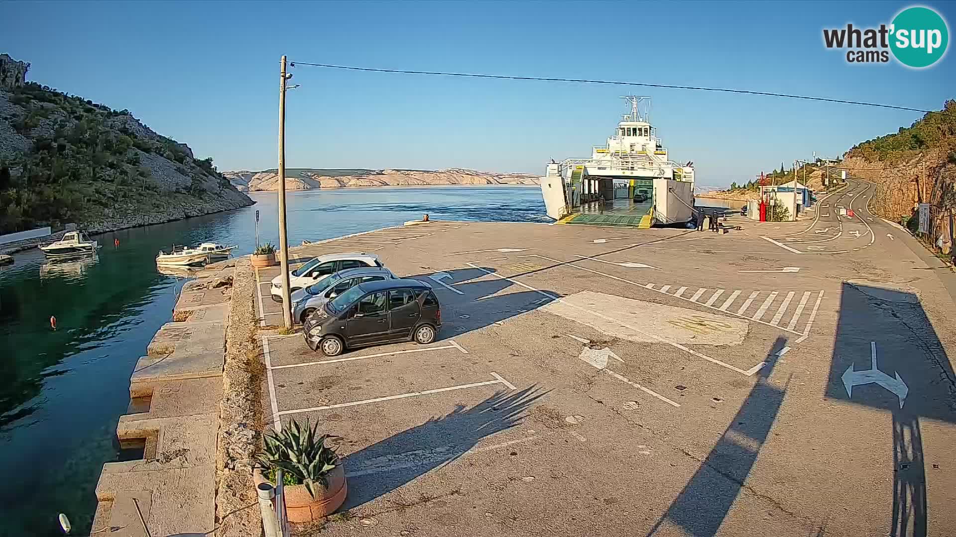 Webcam Fährhafen Prizna – zur Insel Pag