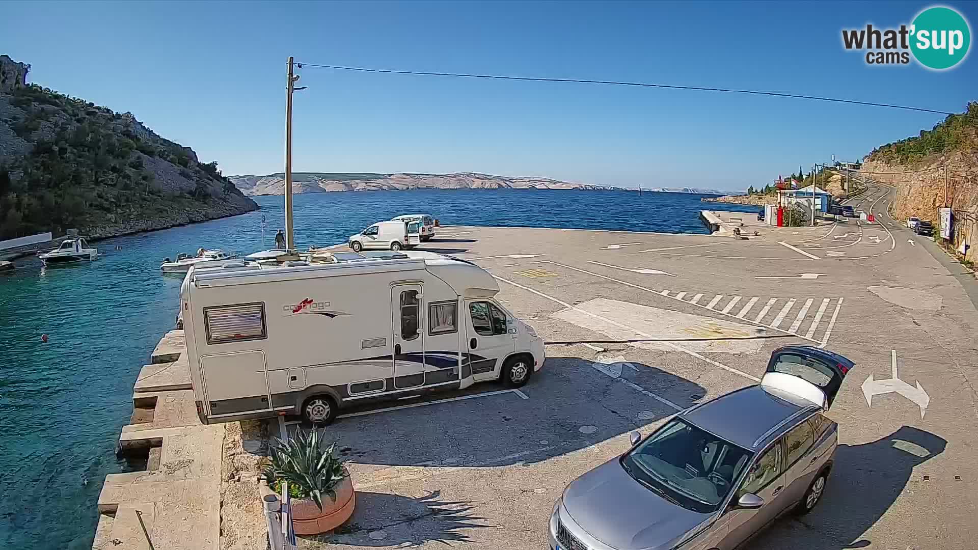 Webcam Prizna ferry port to Pag island