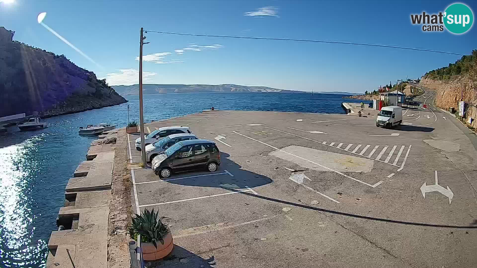 Webcam Prizna ferry port to Pag island