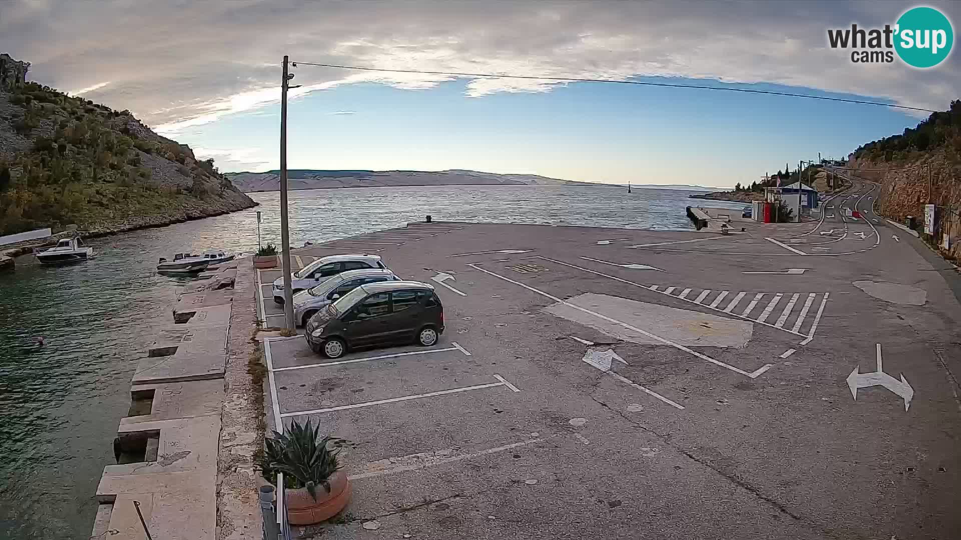 Webcam Prizna ferry port to Pag island