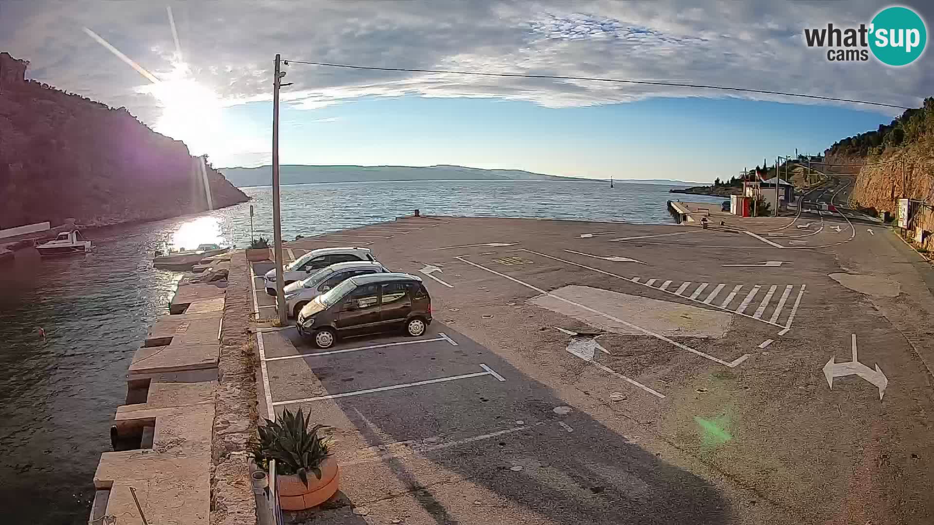 Webcam Prizna ferry port to Pag island