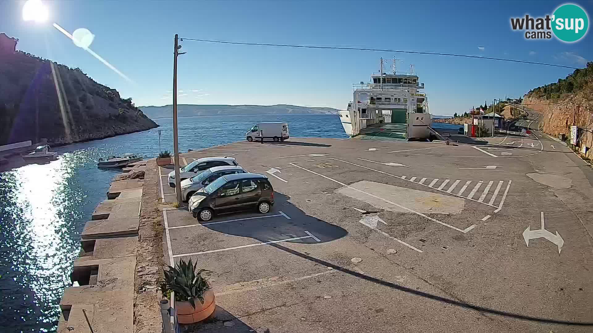 Webcam Fährhafen Prizna – zur Insel Pag