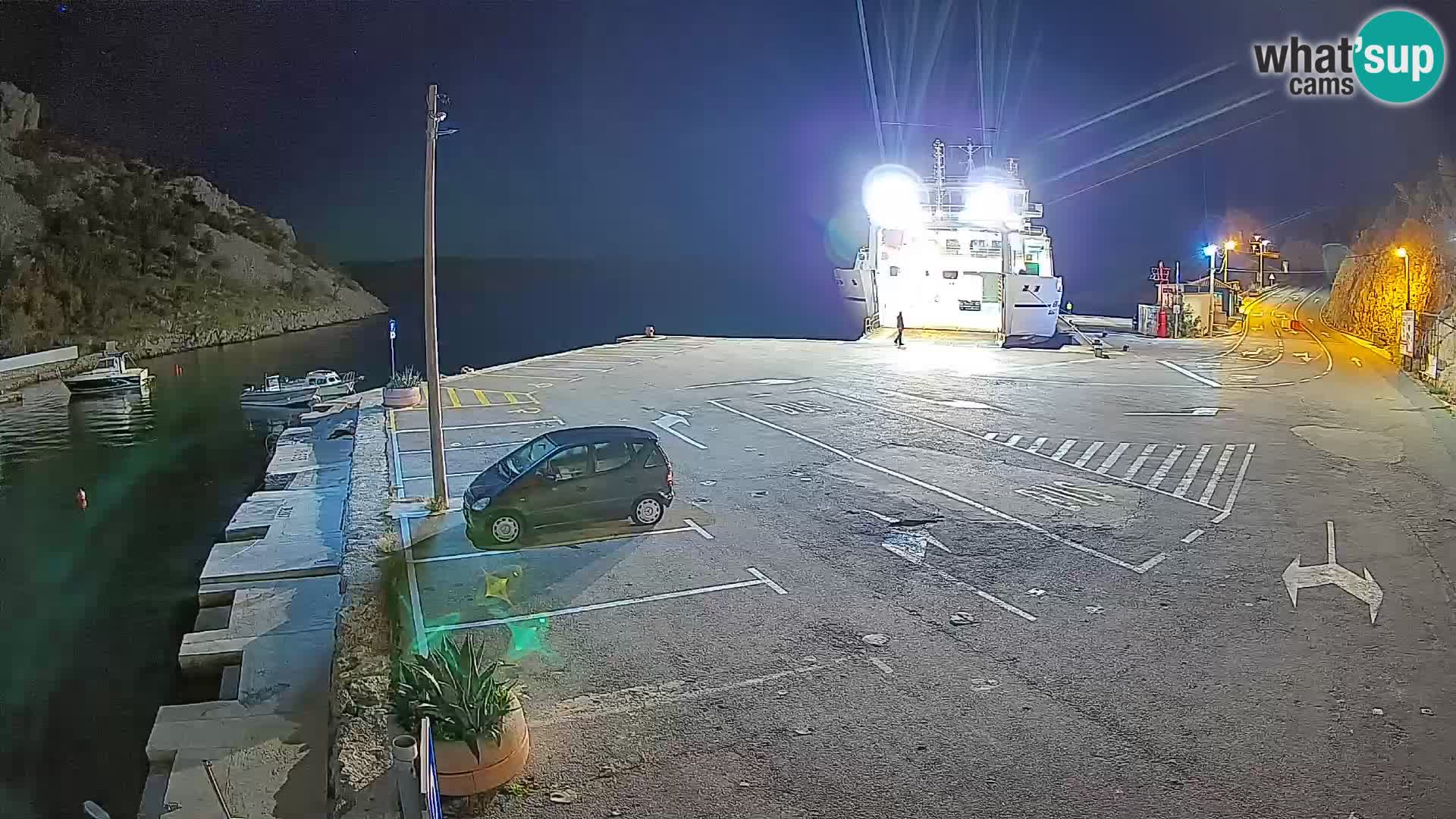 Webcam port de ferry de Prizna – vers l’île de Pag