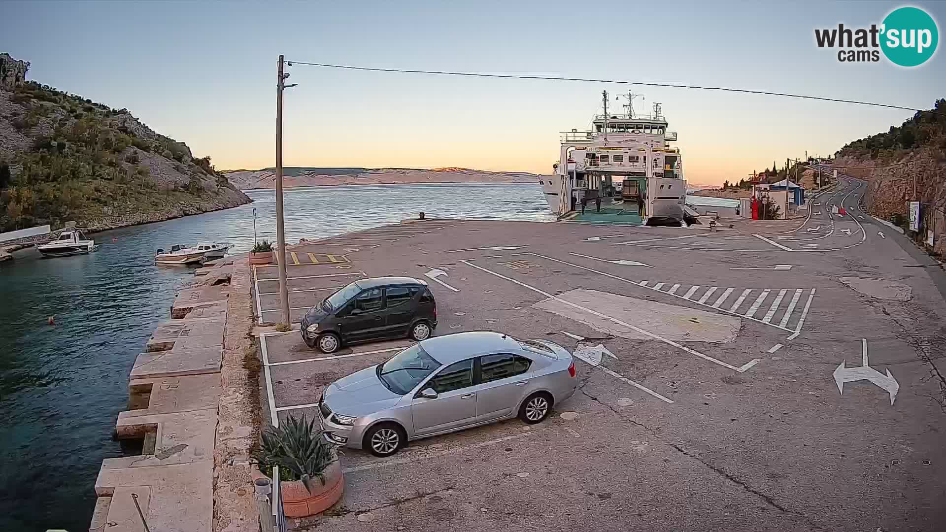 Webcam Fährhafen Prizna – zur Insel Pag