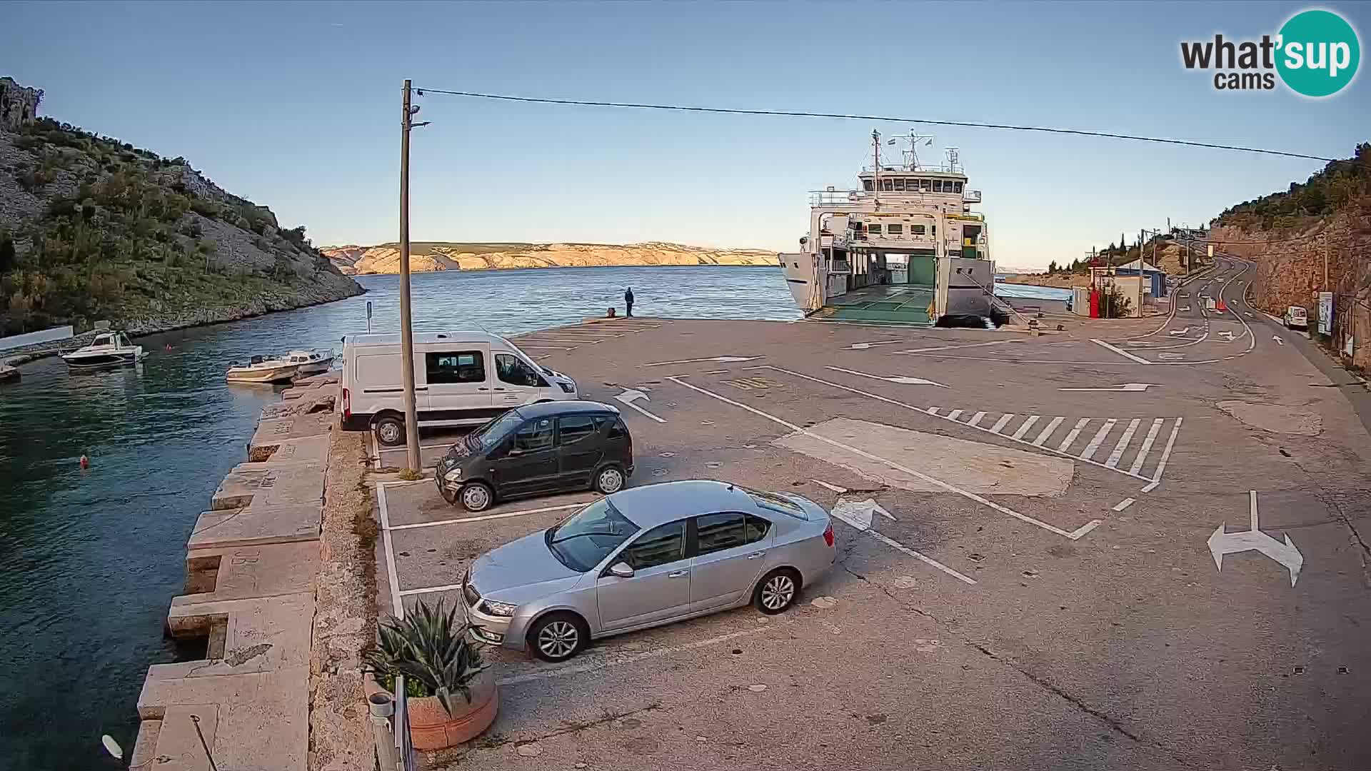 Webcam Fährhafen Prizna – zur Insel Pag