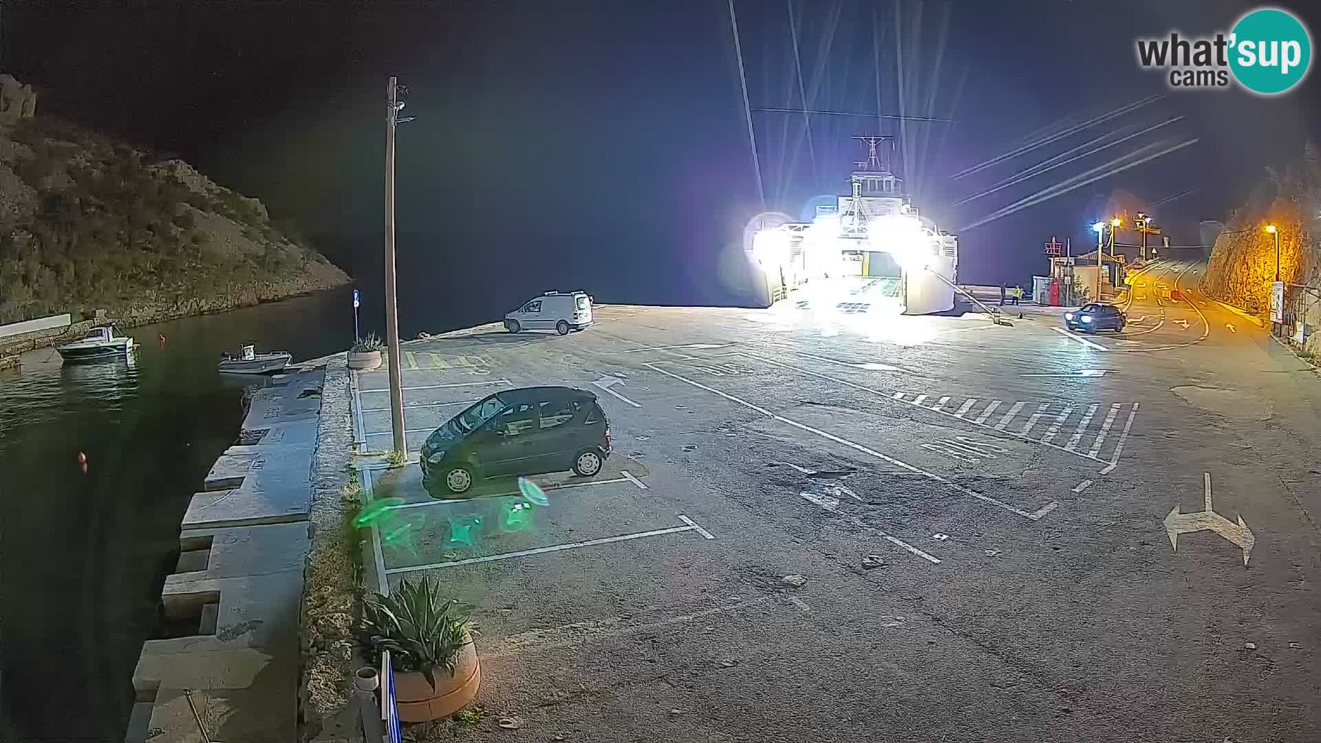 Webcam Prizna ferry port to Pag island