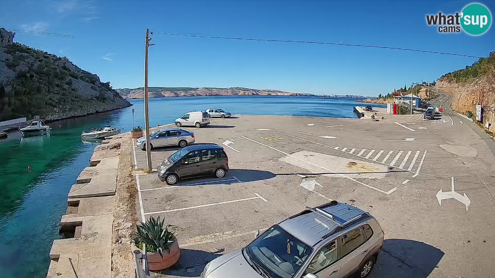Webcam Prizna ferry port to Pag island