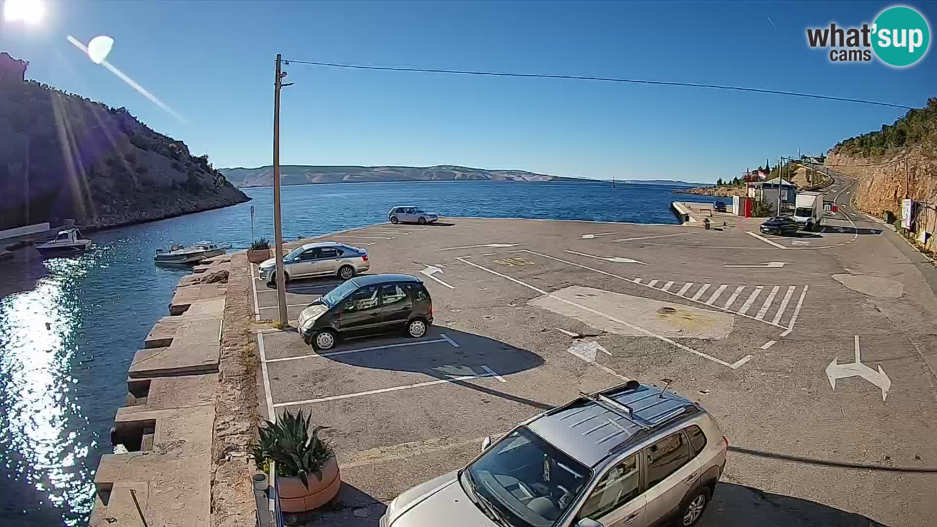 Webcam Prizna ferry port to Pag island